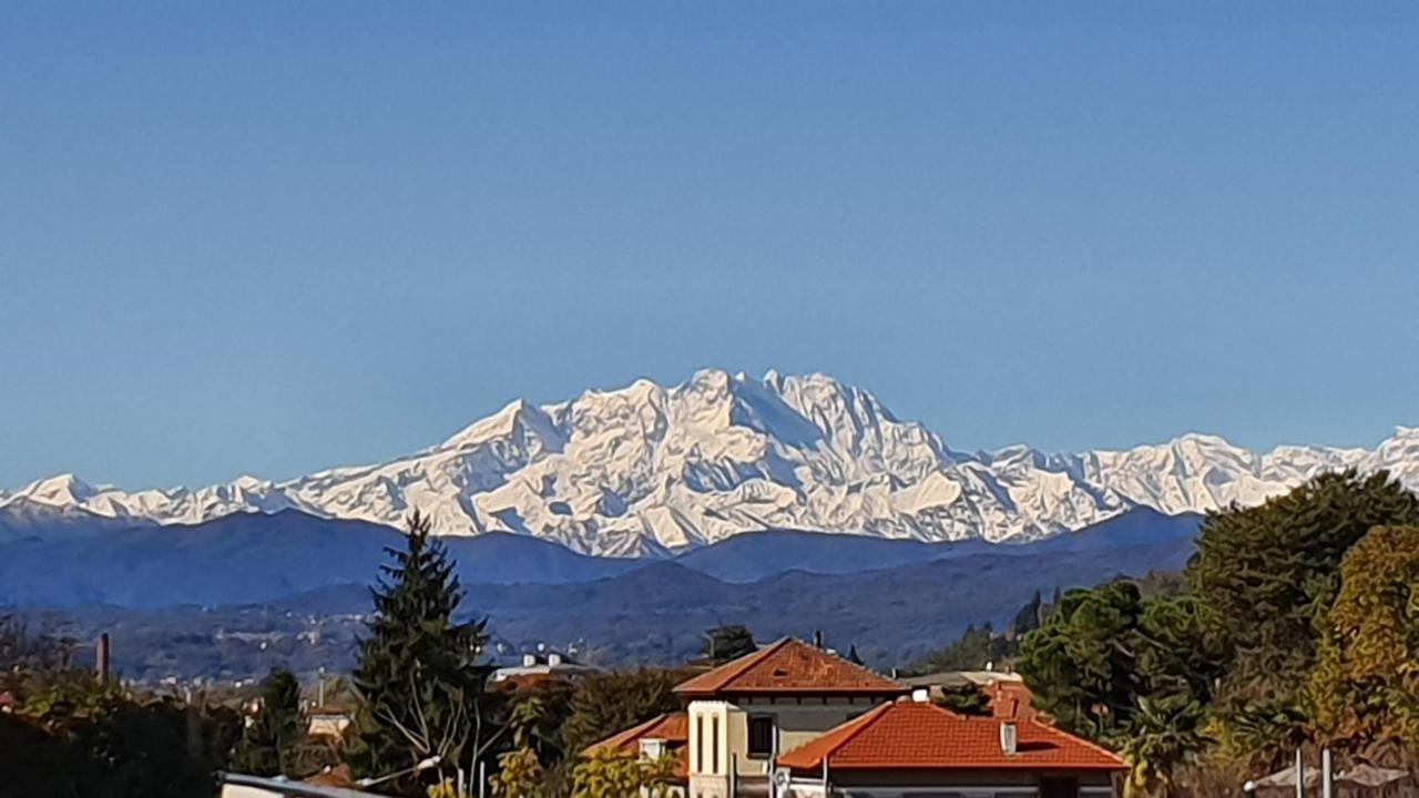 Appartamenti Ticino Sesto Calende Bagian luar foto